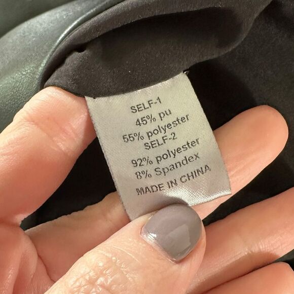 Heiress Beverly Hills Vegan Black Leather Mini Skirt - Picture 8 of 8